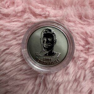 2001 Bobby Hull Commemorative Coin – Chicago Blackhawks Legend – NHL Collectible
